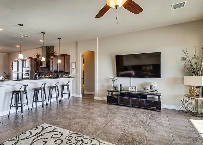 Pool & Hot Tub: Luxe Havasu Casa vacanze Lake Havasu City