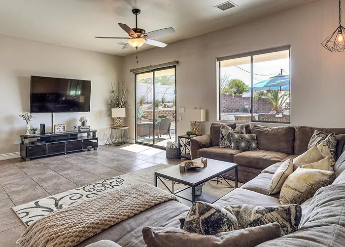 Pool & Hot Tub: Luxe Havasu Casa vacanze Lake Havasu City