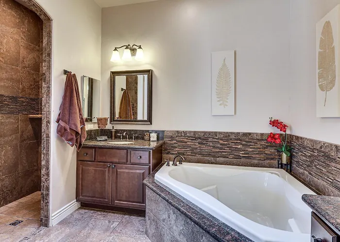 Casa vacanze Pool & Hot Tub: Luxe Havasu Lake Havasu City